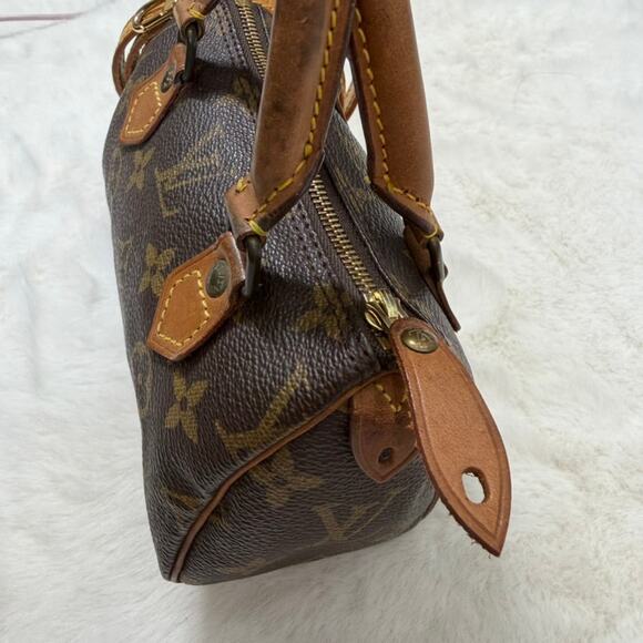 Louis Vuitton Brown Monogram Mini Speedy Crossbody Bag with LV Strap - Picture 5 of 15